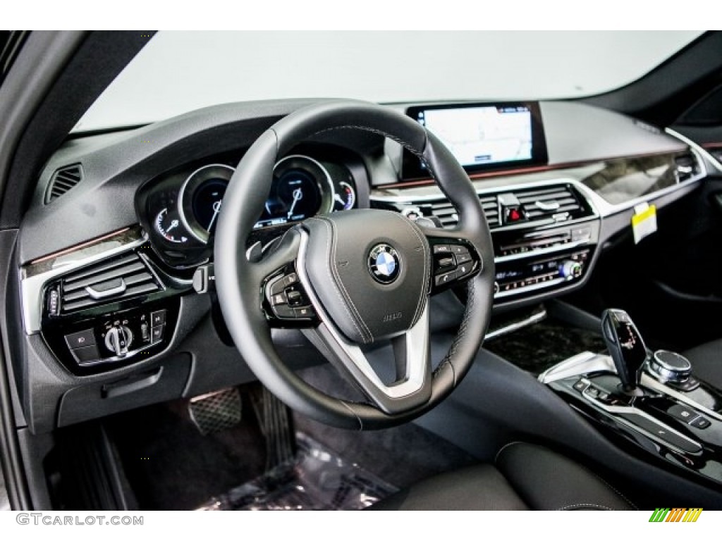 2017 5 Series 530i Sedan - Jet Black / Black photo #5