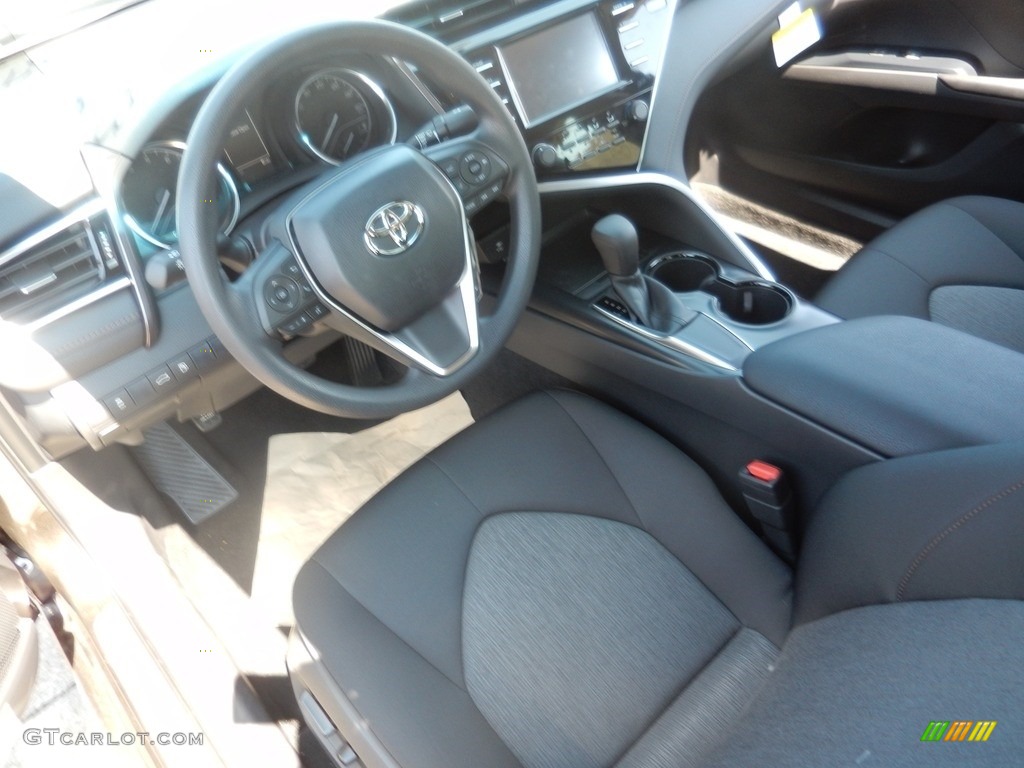 2018 Camry LE - Brownstone / Black photo #4