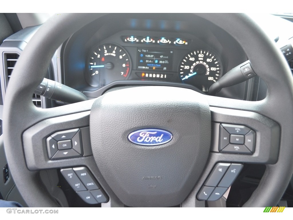 2017 F150 XL SuperCrew - Ingot Silver / Earth Gray photo #16
