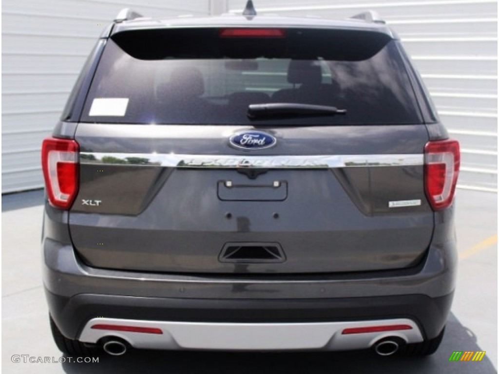 2017 Explorer XLT - Magnetic / Sport Appearance Dark Earth Gray photo #6