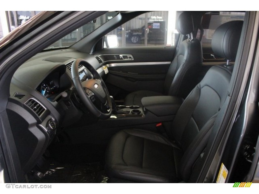 2017 Explorer XLT - Magnetic / Sport Appearance Dark Earth Gray photo #11