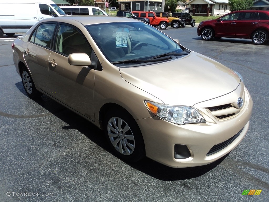2012 Corolla LE - Sandy Beach Metallic / Bisque photo #5
