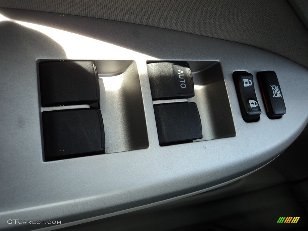 2012 Corolla LE - Sandy Beach Metallic / Bisque photo #9