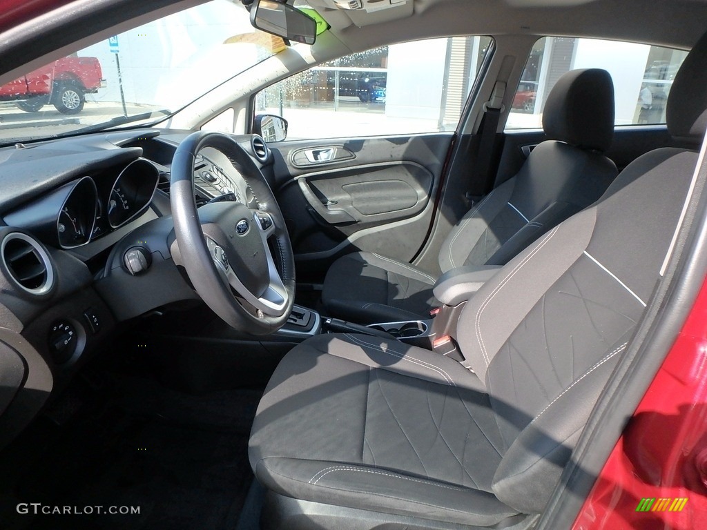 2014 Fiesta SE Sedan - Ruby Red / Charcoal Black photo #9