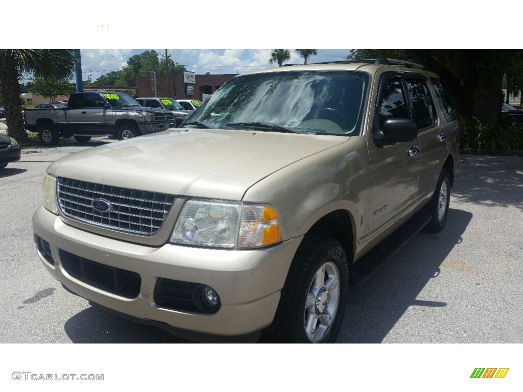 2004 Explorer XLT 4x4 - Pueblo Gold Metallic / Graphite photo #7