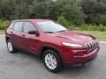 Deep Cherry Red Crystal Pearl - Cherokee Sport 4x4 Photo No. 4