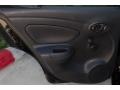 Super Black - Versa 1.6 S Sedan Photo No. 20