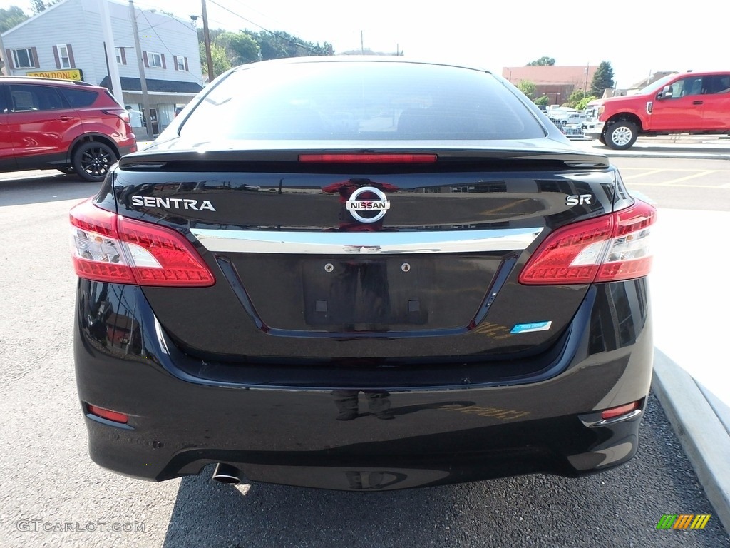 2014 Sentra SR - Super Black / Charcoal photo #6