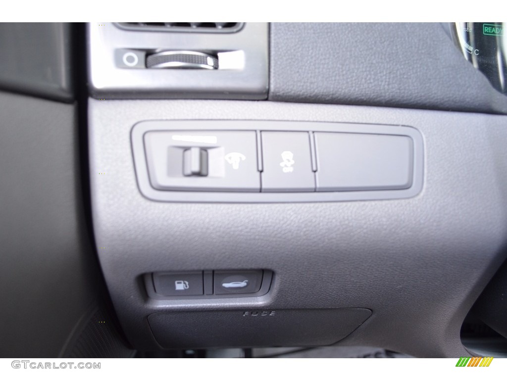 2012 Sonata Hybrid - Silver Frost Metallic / Gray photo #22