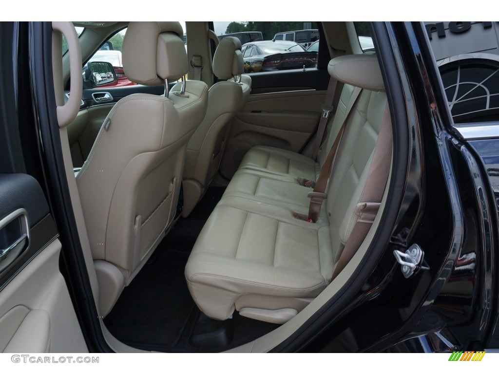 2017 Grand Cherokee Limited - Diamond Black Crystal Pearl / Black/Light Frost Beige photo #14