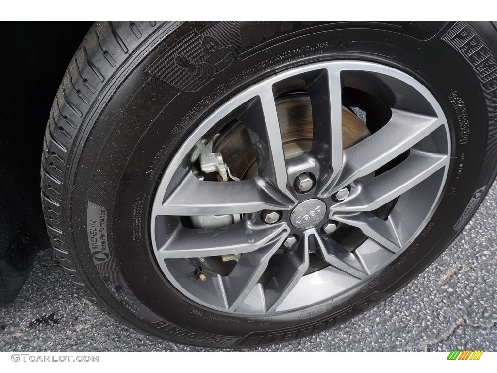 2017 Grand Cherokee Limited - Diamond Black Crystal Pearl / Black/Light Frost Beige photo #22