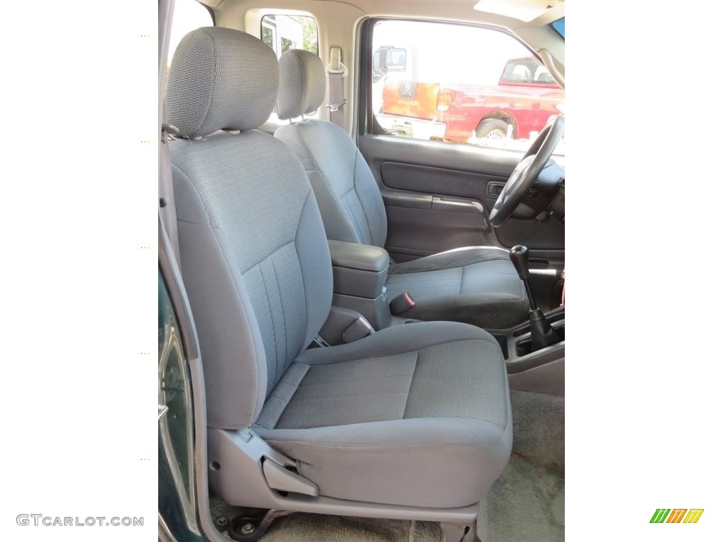 2002 Frontier XE King Cab - Alpine Green Metallic / Gray photo #13