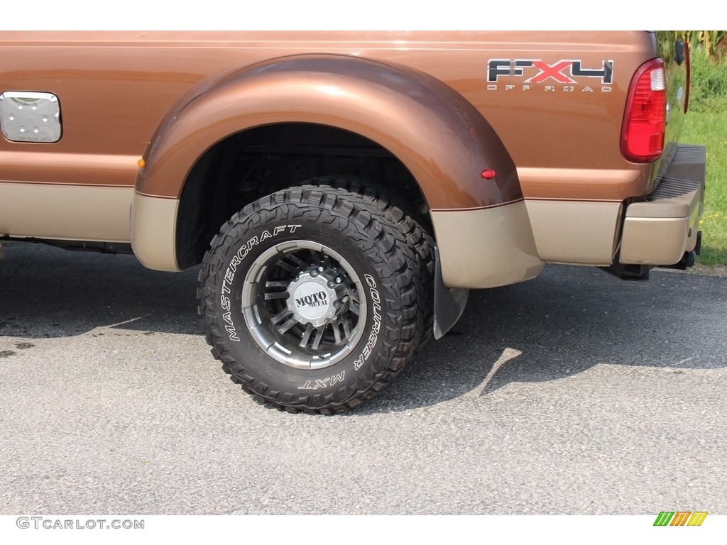2011 F350 Super Duty Lariat Crew Cab 4x4 Dually - Golden Bronze Metallic / Adobe photo #29