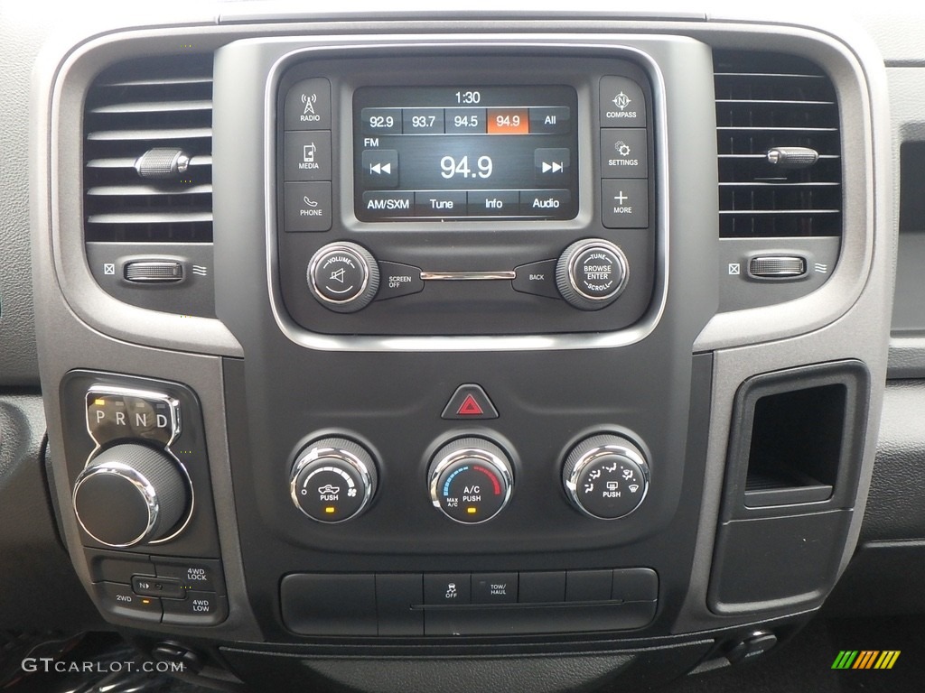 2017 1500 Express Quad Cab 4x4 - Bright Silver Metallic / Black/Diesel Gray photo #14