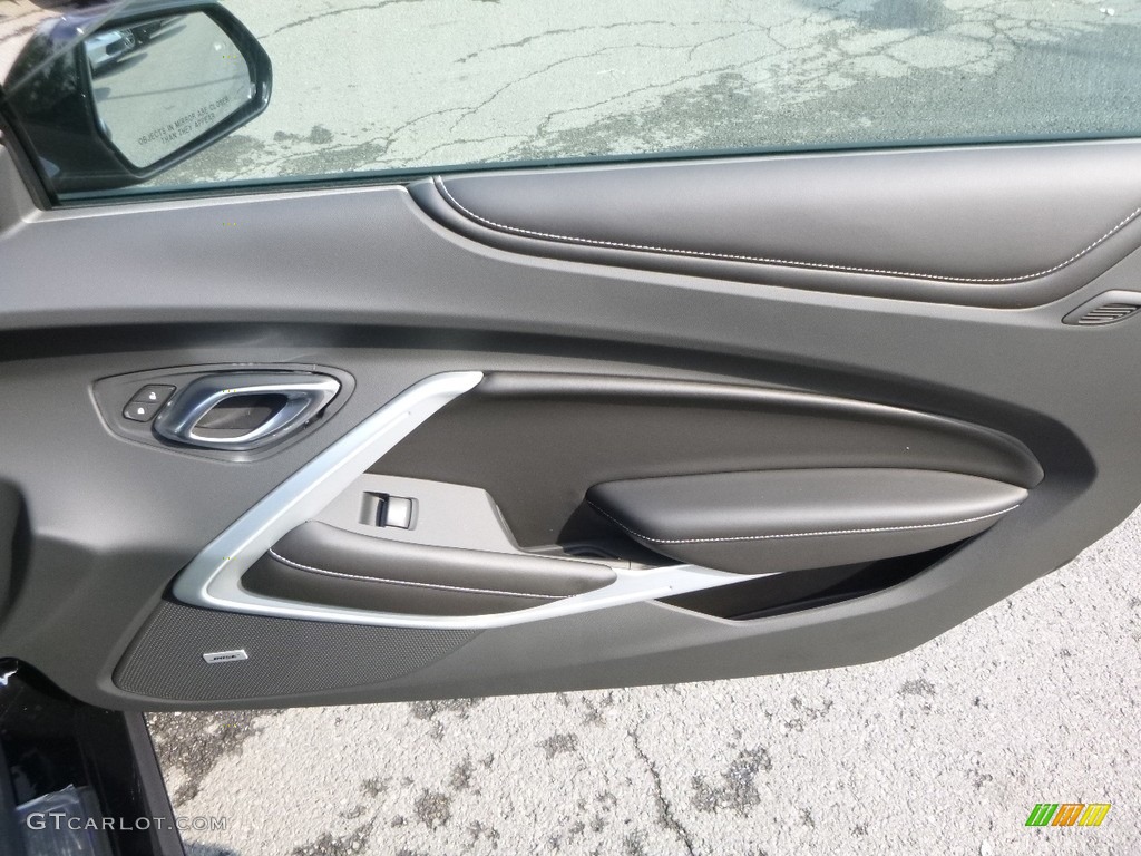 2018 Chevrolet Camaro SS Convertible Jet Black Door Panel Photo #122150831