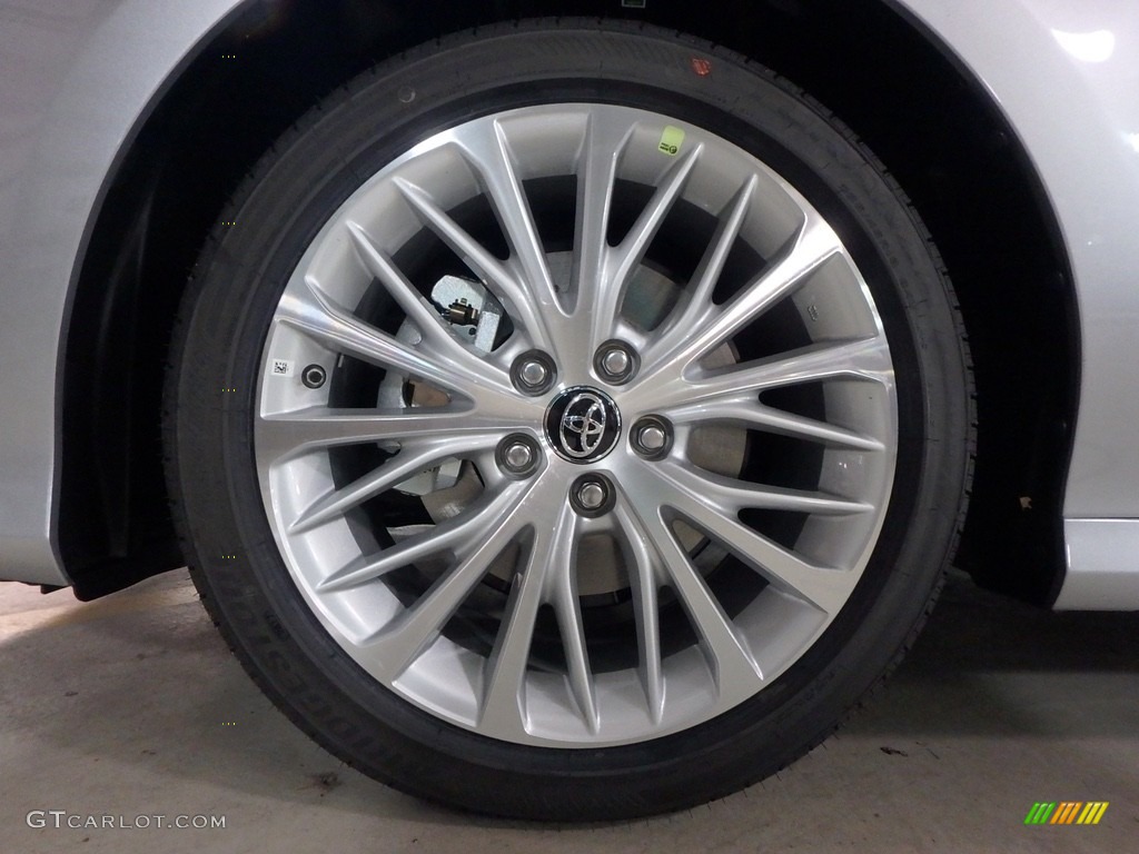 2018 Toyota Camry Hybrid XLE Wheel Photo #122155082