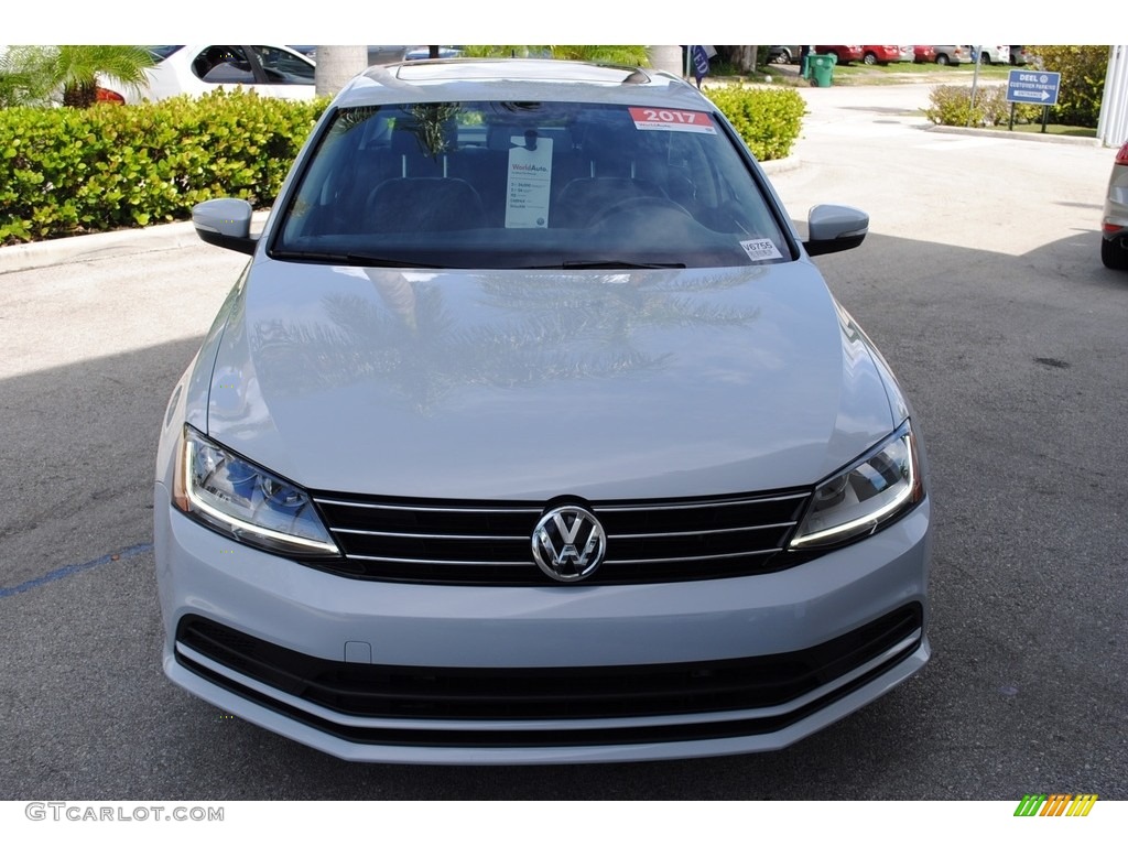 2017 Jetta SE - White Silver / Titan Black photo #3