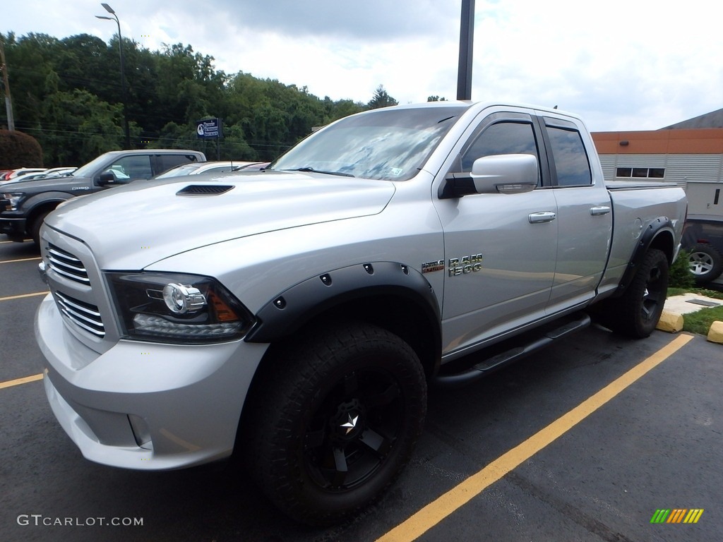 2014 1500 Sport Quad Cab 4x4 - Bright Silver Metallic / Black photo #1