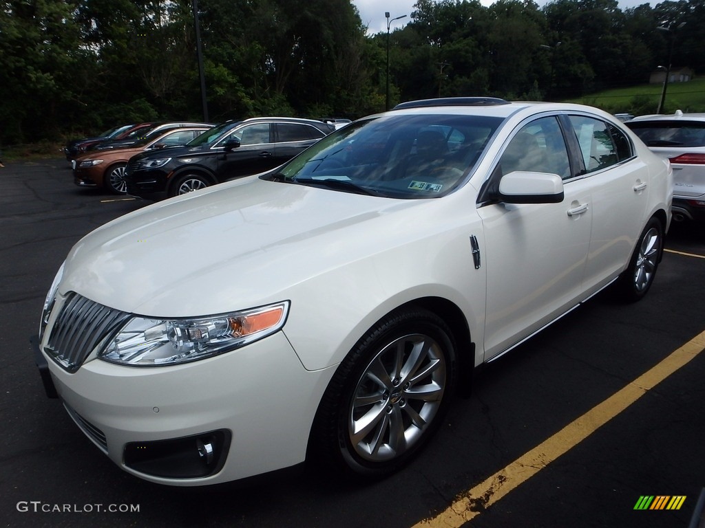 2009 MKS AWD Sedan - White Chocolate Tri-Coat / Light Camel photo #1