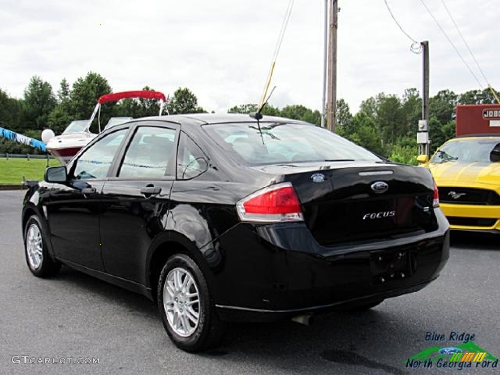 2011 Focus SE Sedan - Ebony Black / Medium Stone photo #3