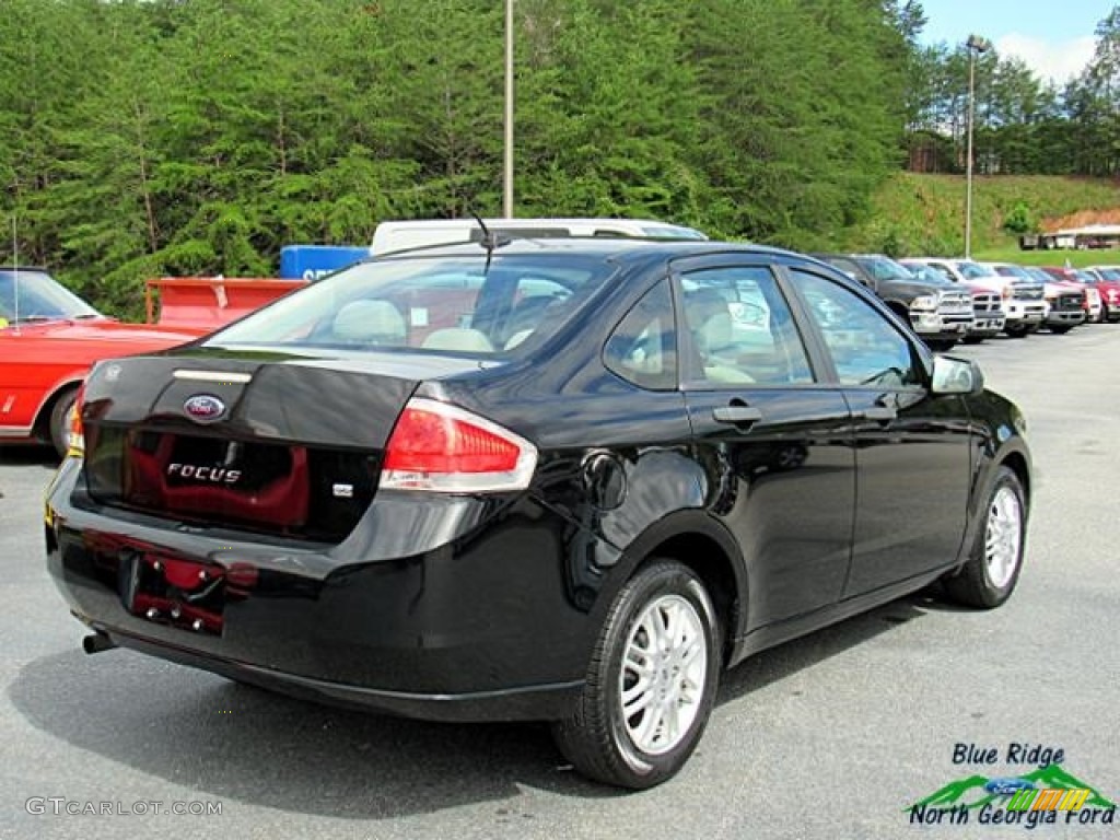 2011 Focus SE Sedan - Ebony Black / Medium Stone photo #5