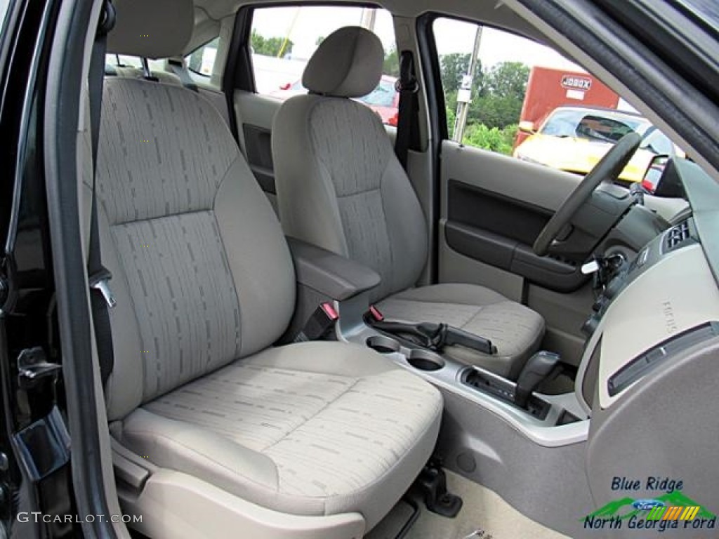 2011 Focus SE Sedan - Ebony Black / Medium Stone photo #12