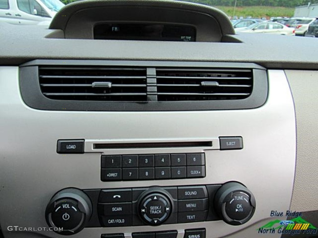 2011 Focus SE Sedan - Ebony Black / Medium Stone photo #22