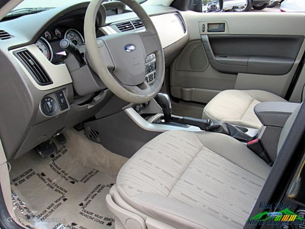 2011 Focus SE Sedan - Ebony Black / Medium Stone photo #27