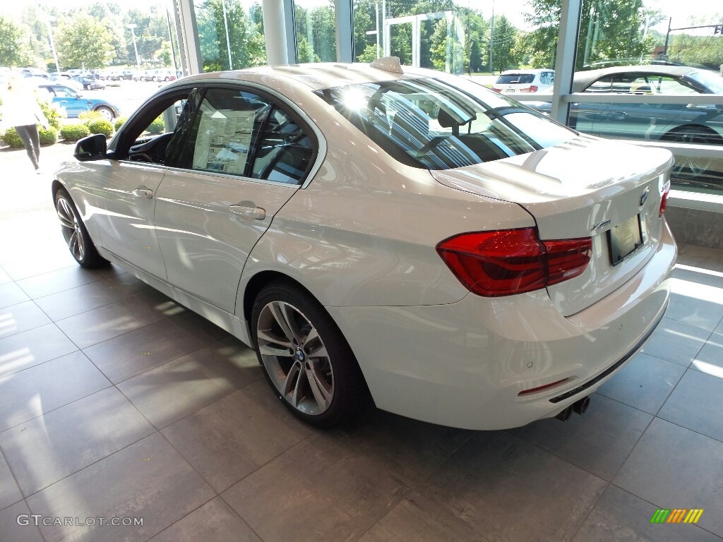 2017 3 Series 330i xDrive Sedan - Alpine White / Black photo #2