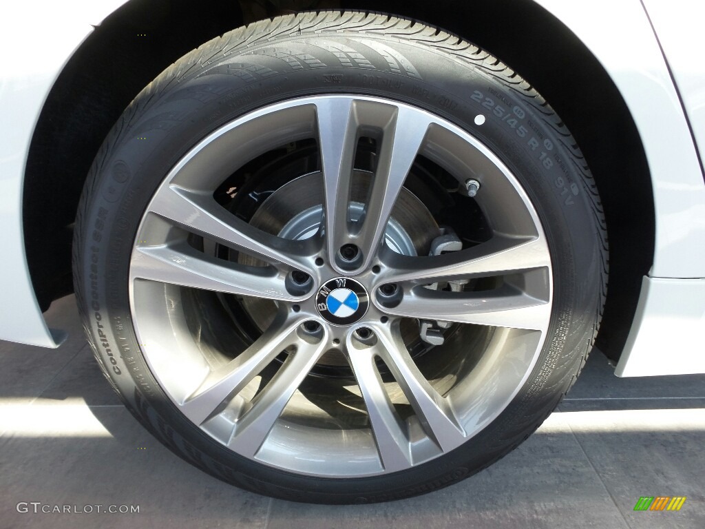 2017 3 Series 330i xDrive Sedan - Alpine White / Black photo #4