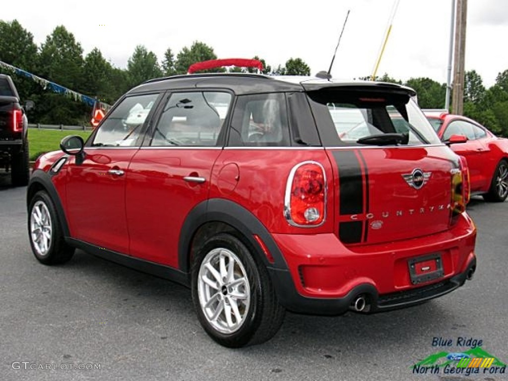 2015 Countryman Cooper S - Chili Red / Carbon Black photo #3