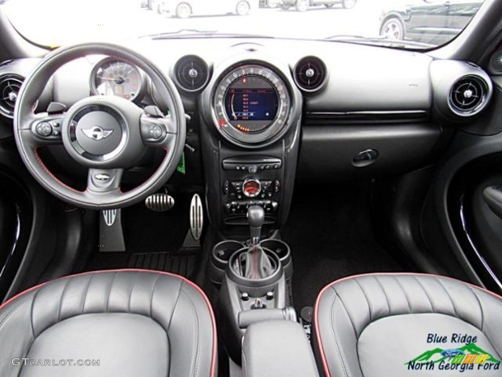 2015 Countryman Cooper S - Chili Red / Carbon Black photo #15