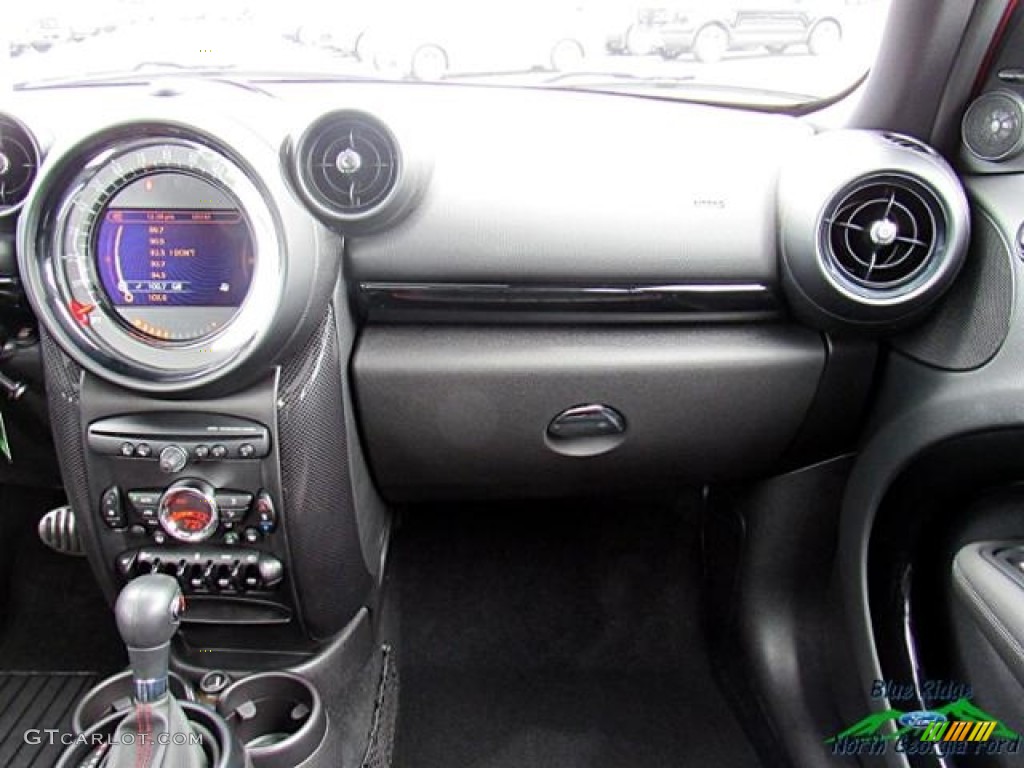 2015 Countryman Cooper S - Chili Red / Carbon Black photo #16