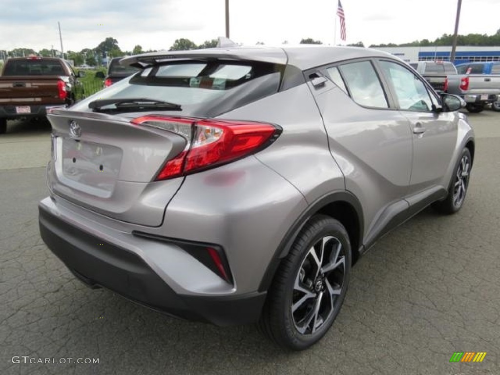 2018 C-HR XLE - Silver Knockout Metallic / Black photo #7