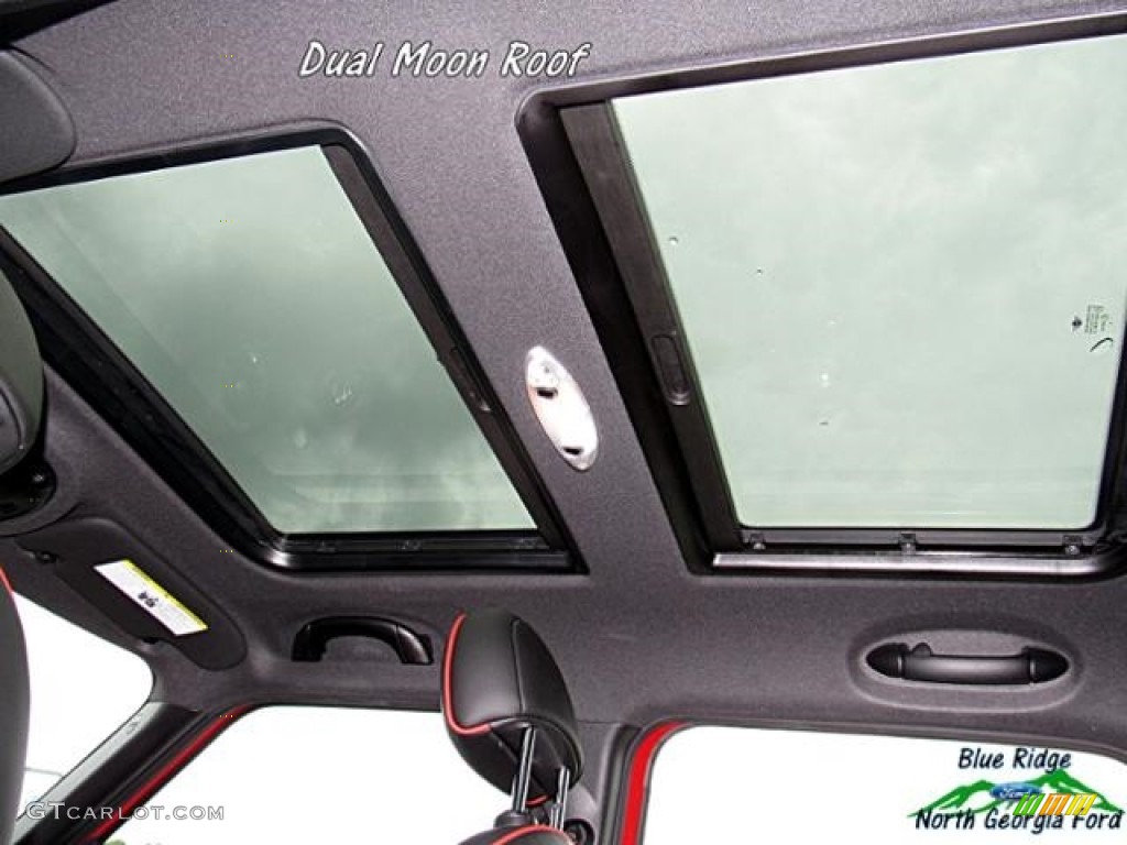 2015 Countryman Cooper S - Chili Red / Carbon Black photo #24