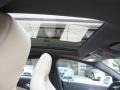 Cirrus White - CLA 250 Photo No. 12