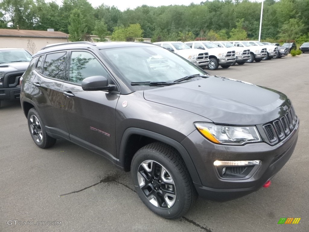 Granite Crystal Metallic 2018 Jeep Compass Trailhawk 4x4 Exterior Photo #122194917