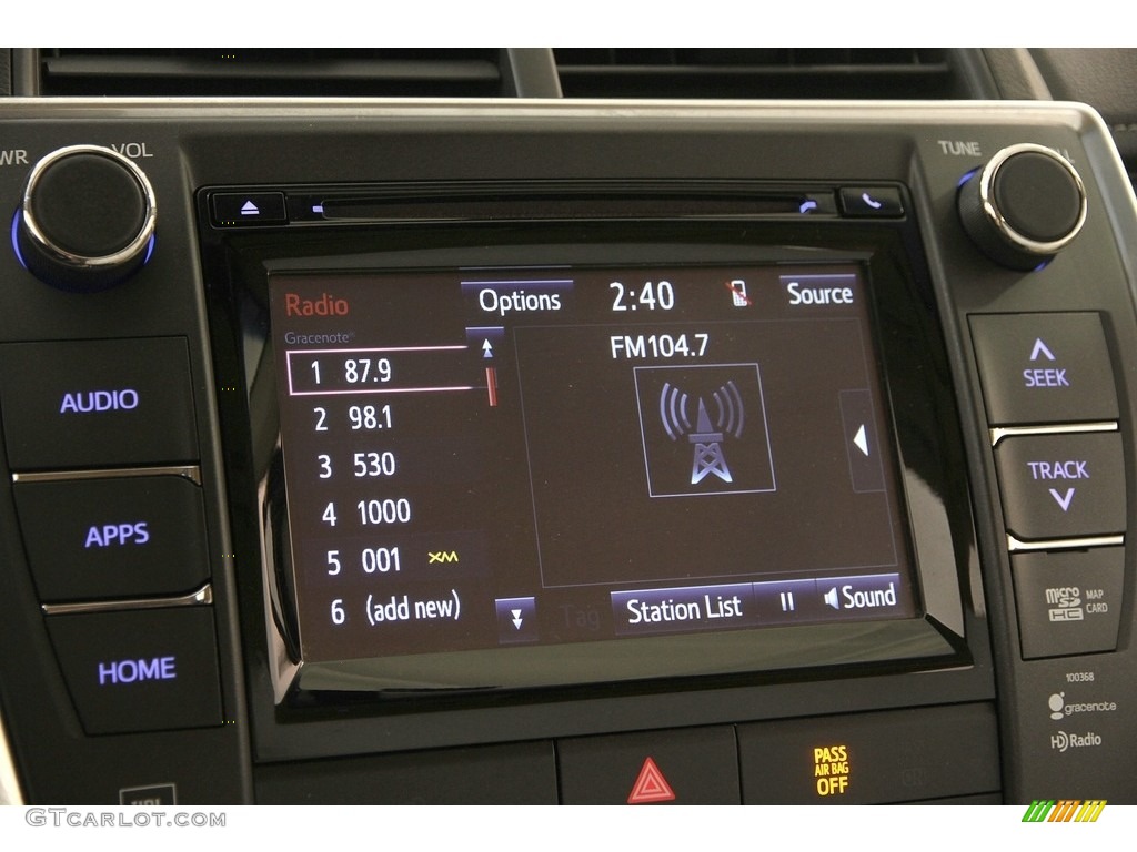 2015 Toyota Camry XLE V6 Audio System Photo #122199807