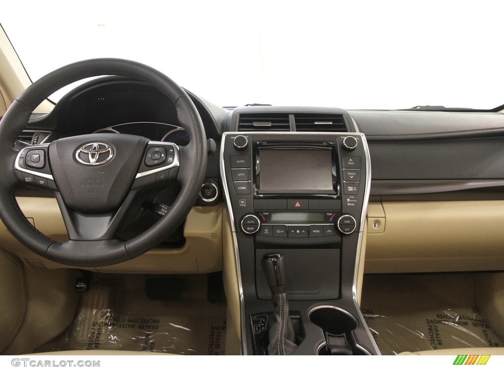2015 Toyota Camry XLE V6 Almond Dashboard Photo #122200110