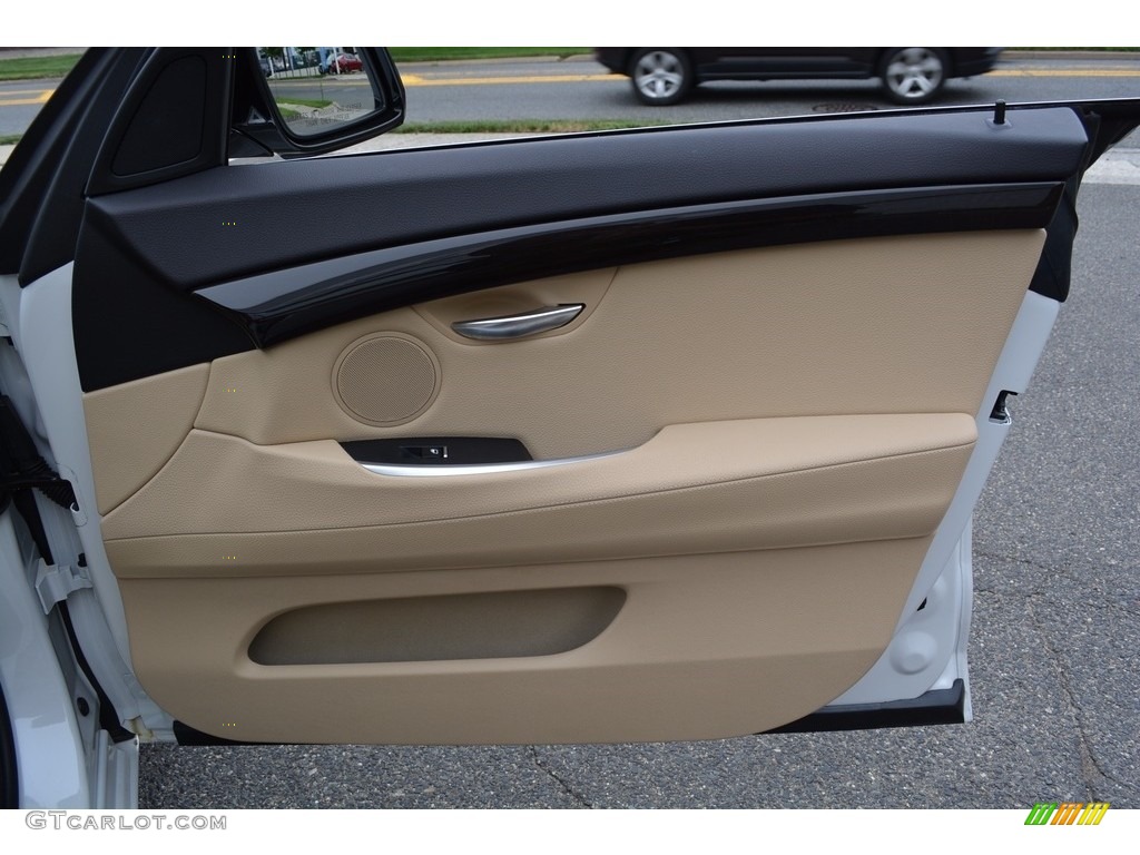 2017 5 Series 535i xDrive Gran Turismo - Mineral White Metallic / Venetian Beige/Black photo #25