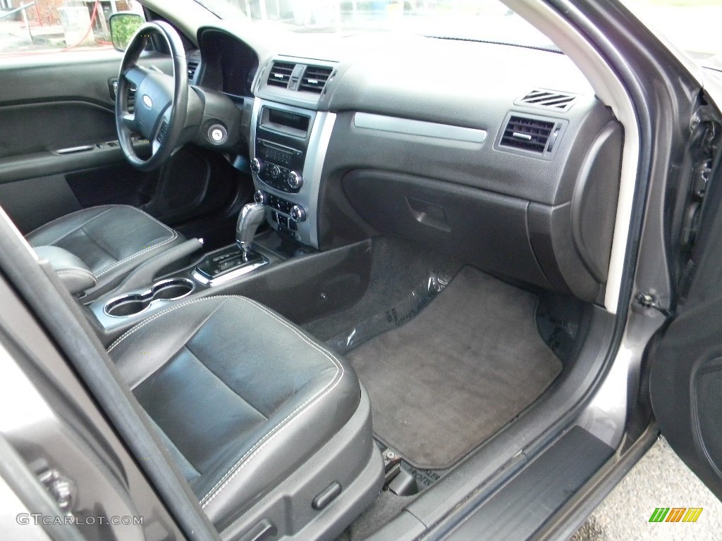2010 Fusion SEL V6 - Brilliant Silver Metallic / Medium Light Stone photo #21