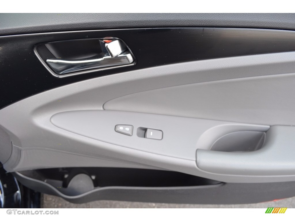 2011 Sonata Limited - Midnight Black / Gray photo #15