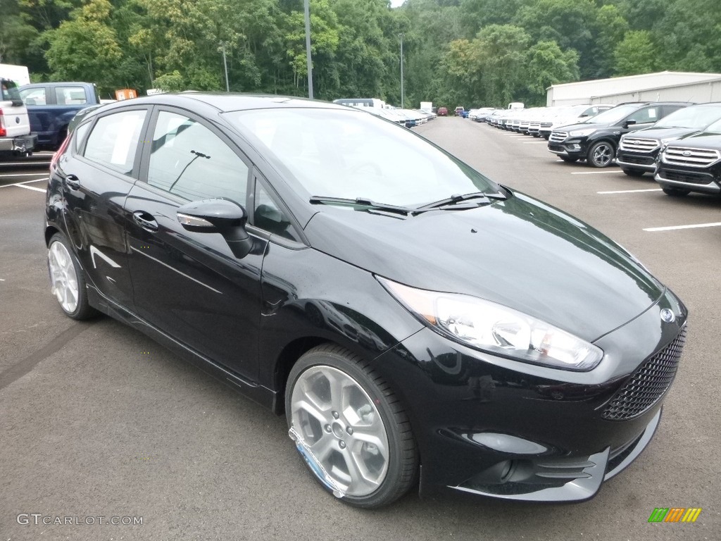 Shadow Black 2017 Ford Fiesta ST Hatchback Exterior Photo #122209299