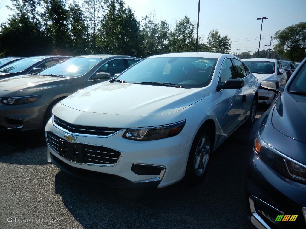 Summit White Chevrolet Malibu