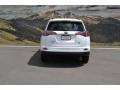 Super White - RAV4 LE Photo No. 4