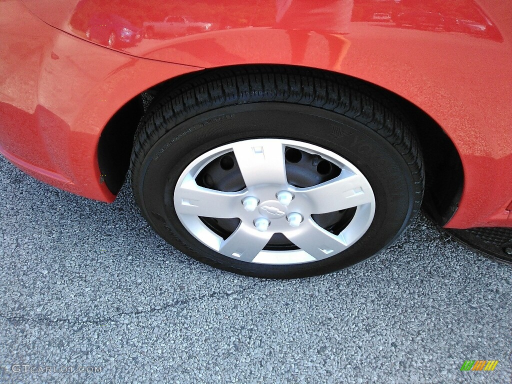 2008 Aveo LS Sedan - Victory Red / Charcoal photo #8