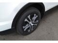 Super White - RAV4 LE Photo No. 9