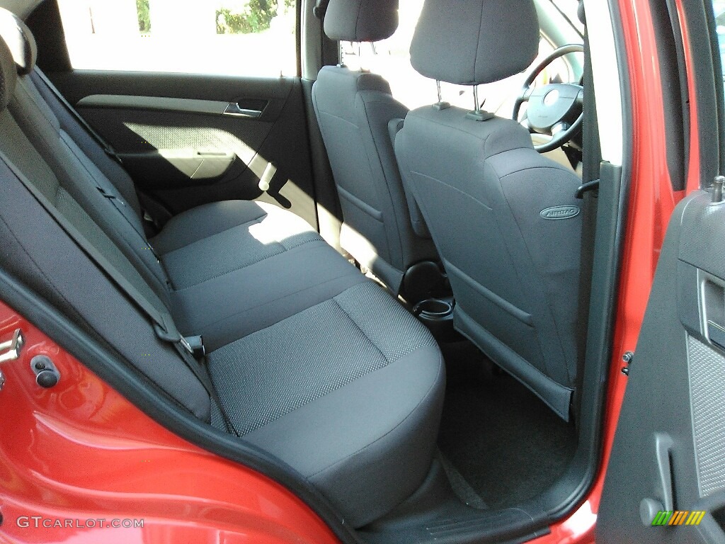 2008 Aveo LS Sedan - Victory Red / Charcoal photo #18