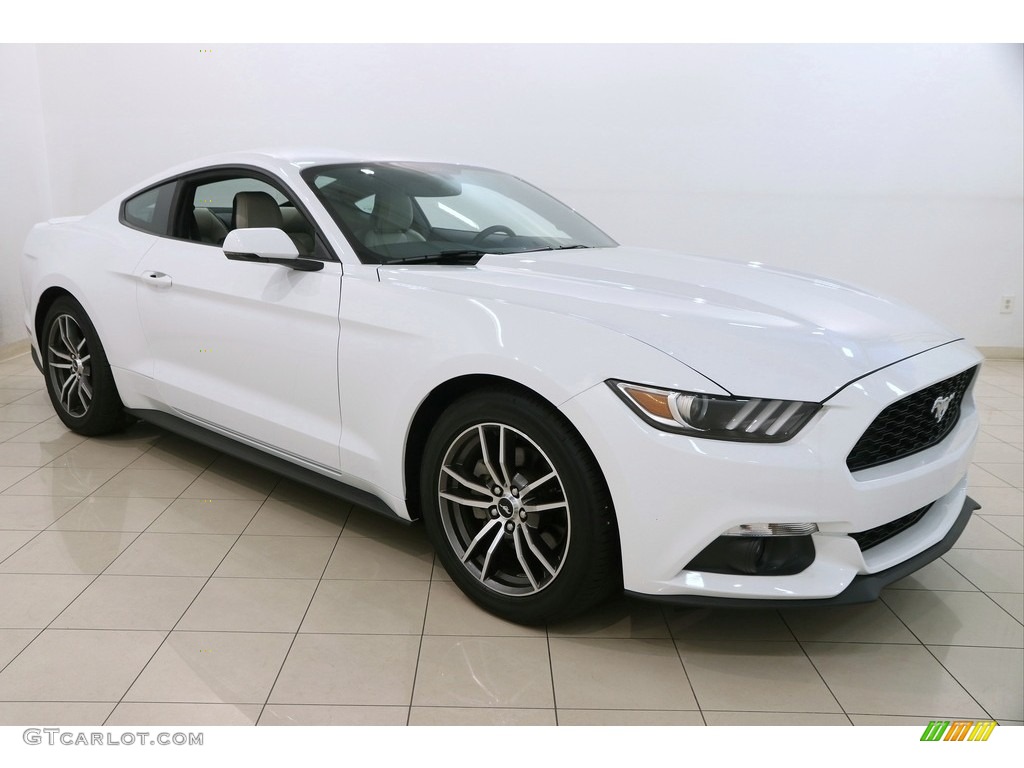 Oxford White Ford Mustang