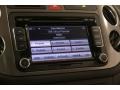 Deep Black Metallic - Tiguan SE 4Motion Photo No. 12